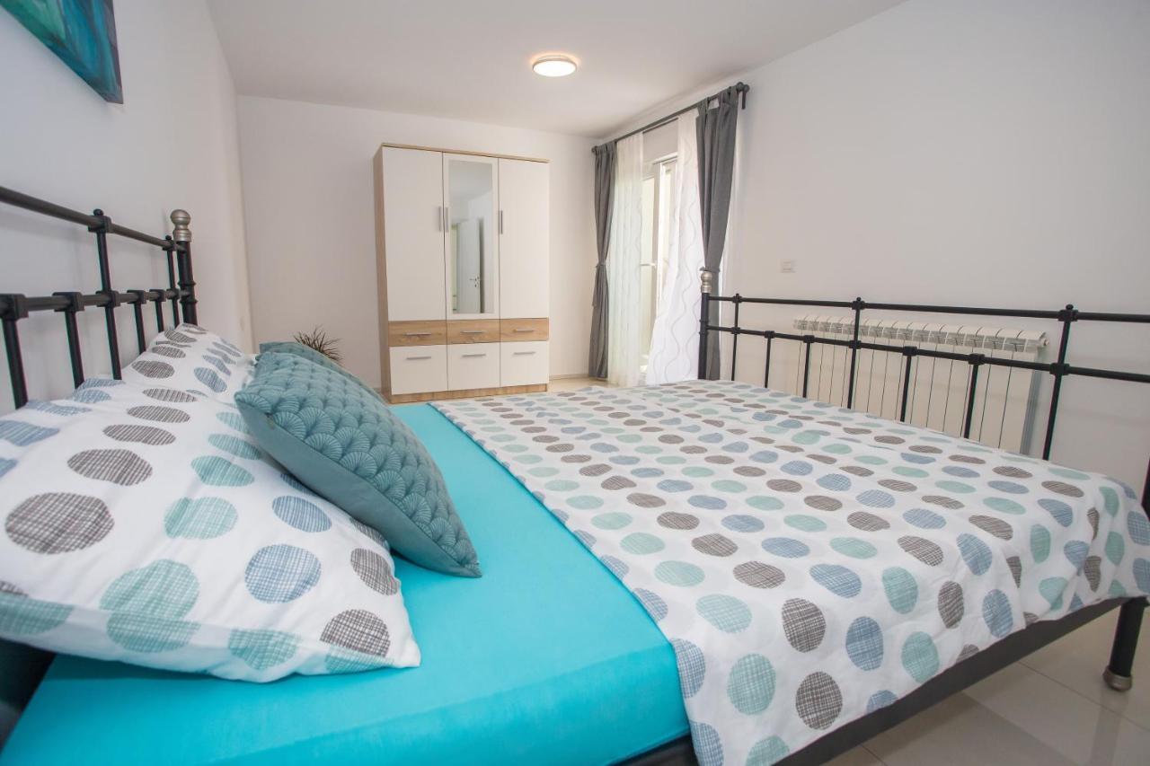 Zagar Apartment Πόρετς Εξωτερικό φωτογραφία