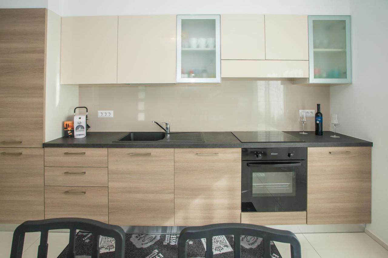 Zagar Apartment Πόρετς Εξωτερικό φωτογραφία