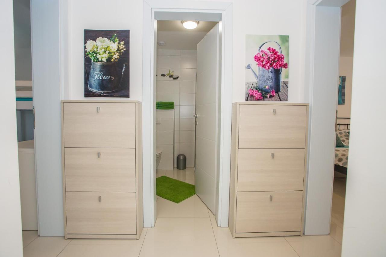 Zagar Apartment Πόρετς Εξωτερικό φωτογραφία