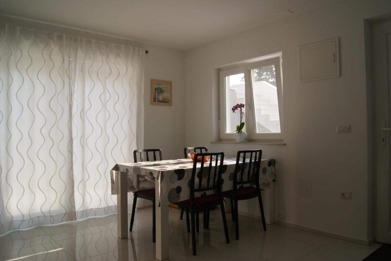 Zagar Apartment Πόρετς Εξωτερικό φωτογραφία
